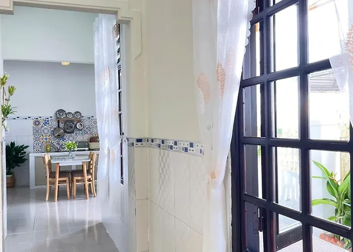 Little Nest - Cozy House, 2 Bedrooms, Near With Garden In * Phan Thiết