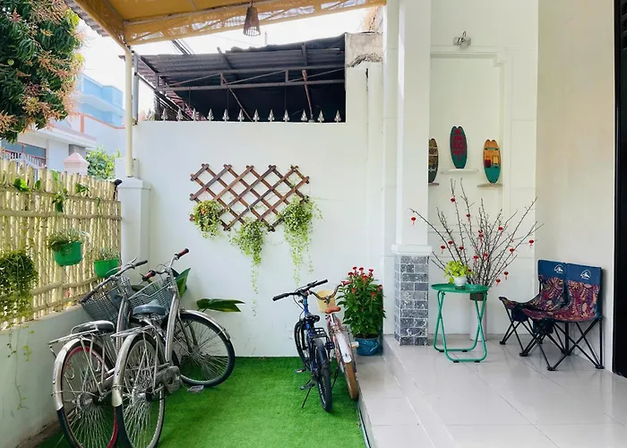 Căn hộ Little Nest - Cozy House, 2 Bedrooms, Near With Garden In